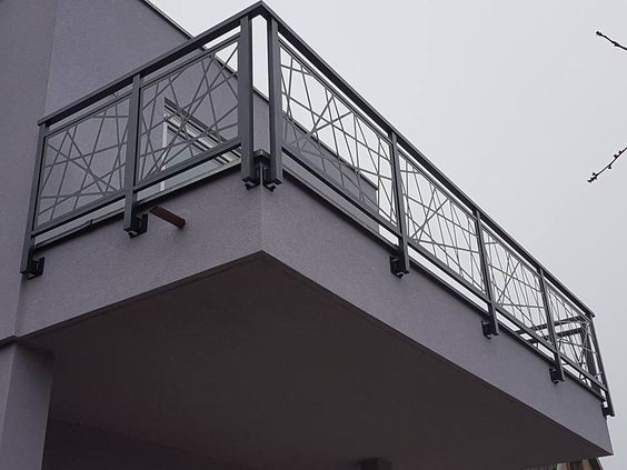 Balustrade din metal
